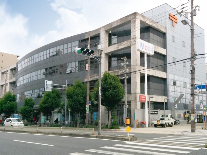 【平野郵便局】徒歩3分（約240ｍ）